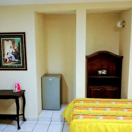 Apartamentos Osuna Mazatlán Eksteriør billede